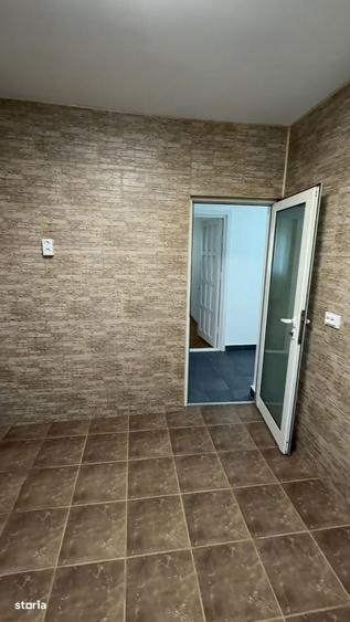 Apartament cu 3 camere în Cug