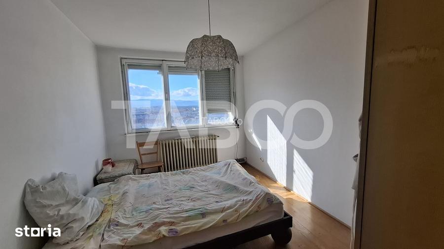 Apartament 3 camere decomandat 65 mp zona Mihai Viteazul