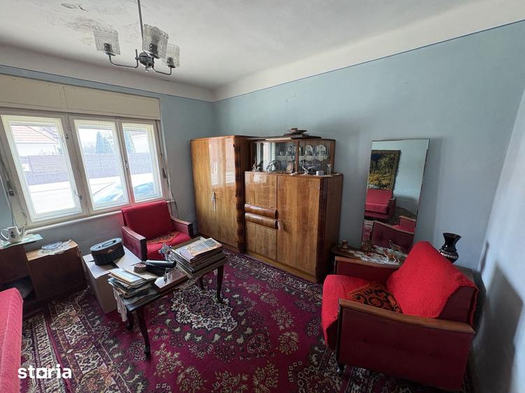 Casă cu 3 camere cu Teren 320 Mp în Lazaret