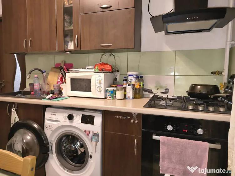 Apartament cu 2 camere decomandat, mobilat în Vest