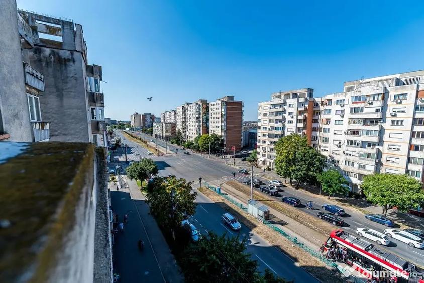 Apartament cu 2 camere semidecomandat în Aurel Vlaicu
