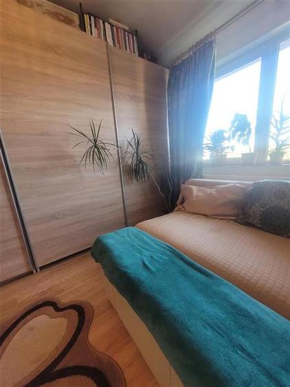 Apartament Modern 2 Camere la Mansarda, Poarta 6 - 17