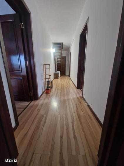 Apartament cu 2 camere în Podu Roș