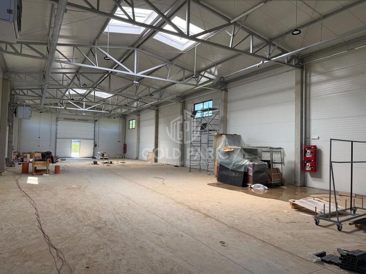 Spațiu industrial, de 700 mp, în Florești