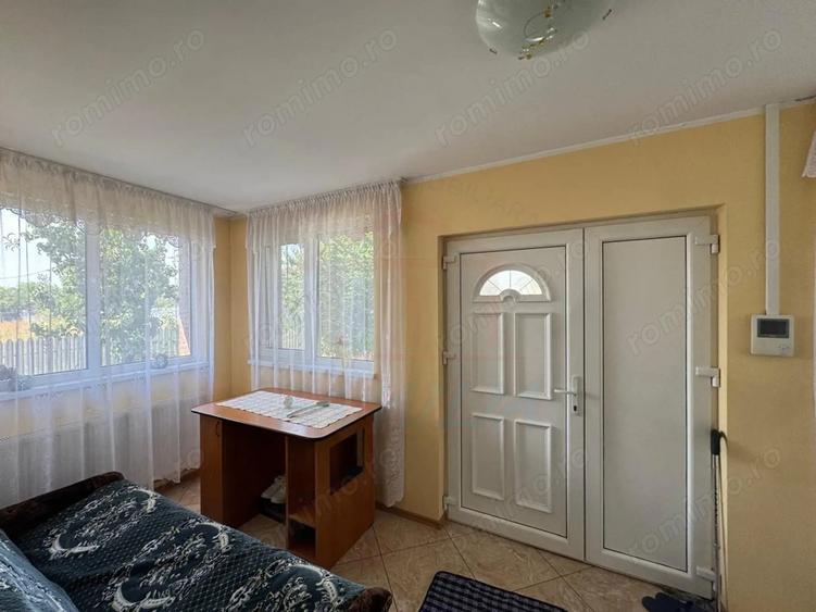 Casă cu Teren 2405 Mp în Vasile Alecsandri