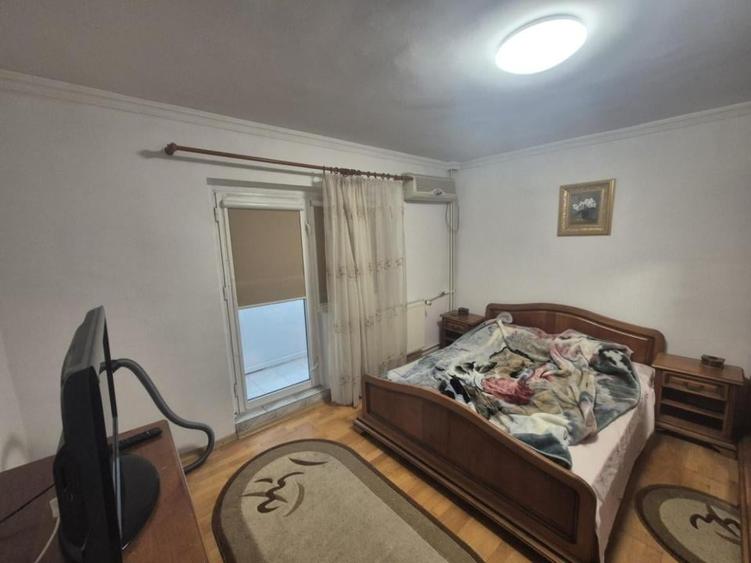Apartament cu 3 camere în 13 Septembrie
