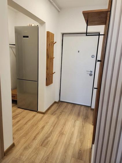Apartament cu 3 camere decomandat în Răcădău