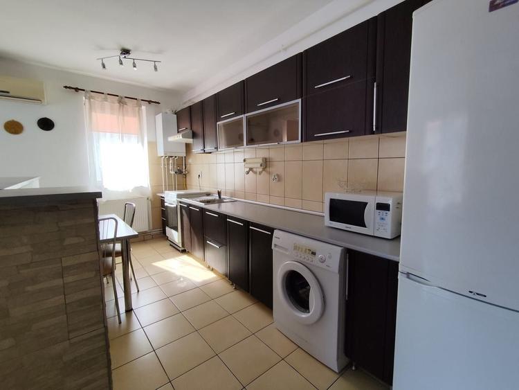 Apartament cu 2 camere decomandat, mobilat în Bună Ziua