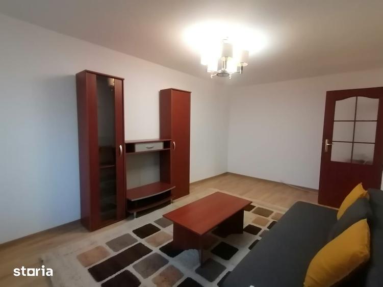 Apartament cu 2 camere decomandat în Obor