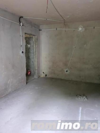 Apartament cu 4 camere nedecomandat în Central