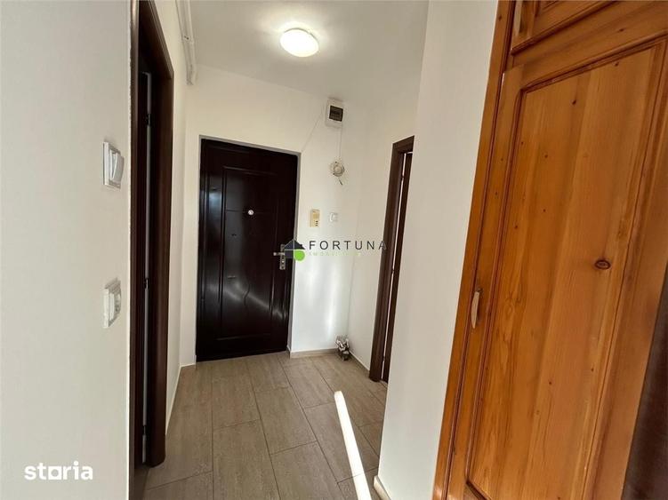 Garsonieră decomandată în Florilor