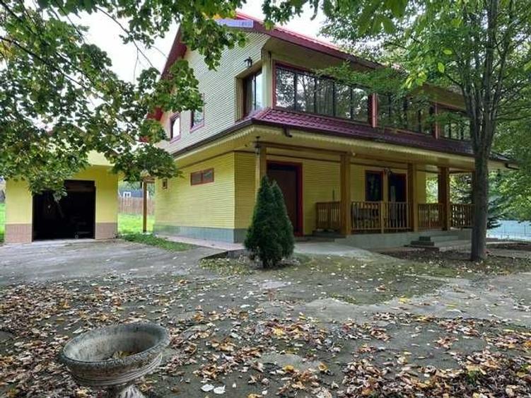 Casă cu 3 camere cu Teren 7424 Mp în Varnița