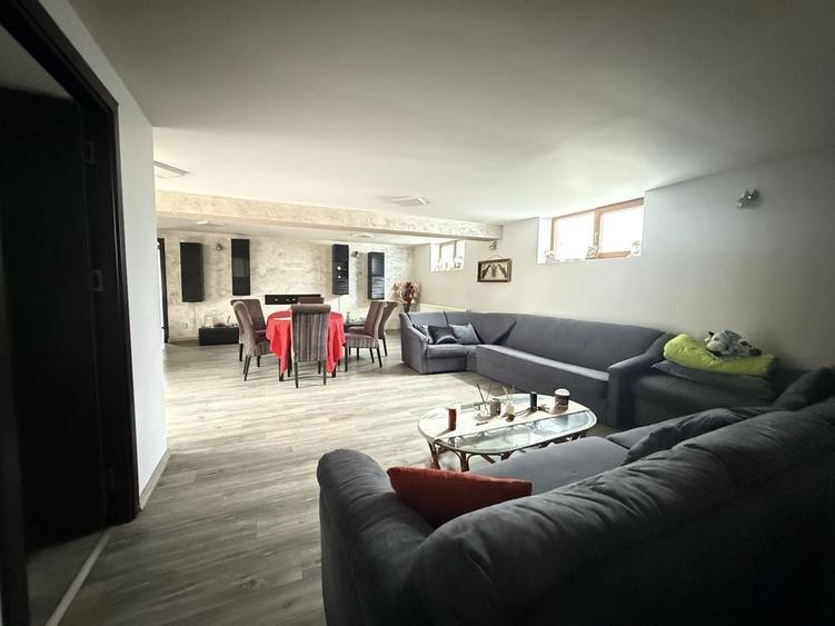 Casă cu 4 camere cu Teren 600 Mp în Bughea de Jos