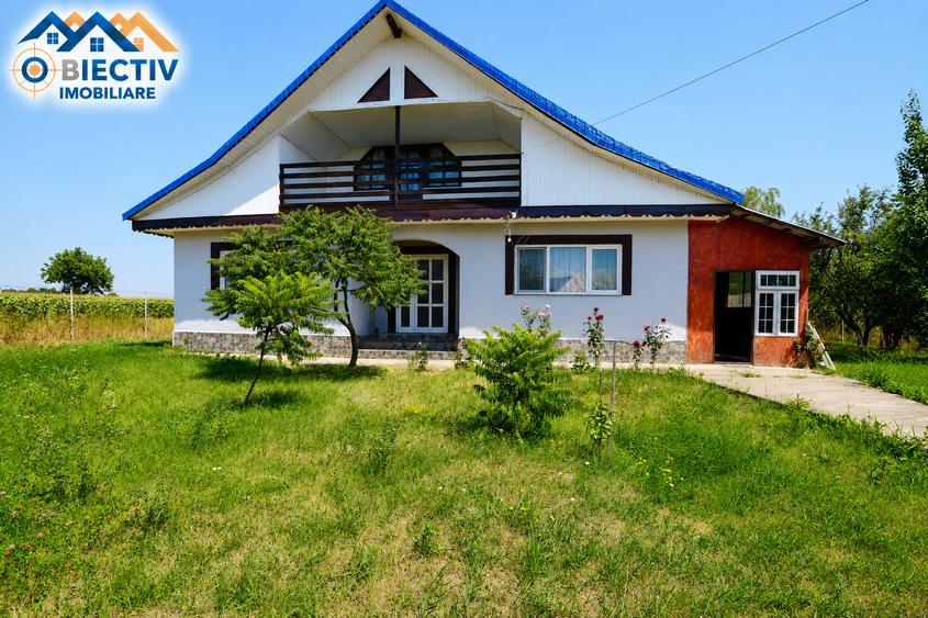 CASĂ cu teren 1300 mp SLOBOZIA langa orasul ROZNOV - 1