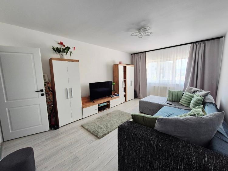 Apartament cu 2 camere decomandat în Sud-Est