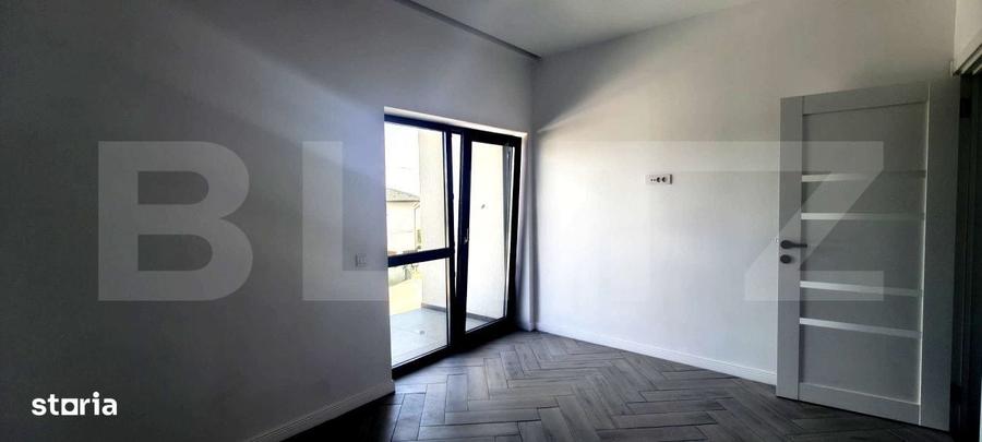 Casă cu 4 camere în Uricani