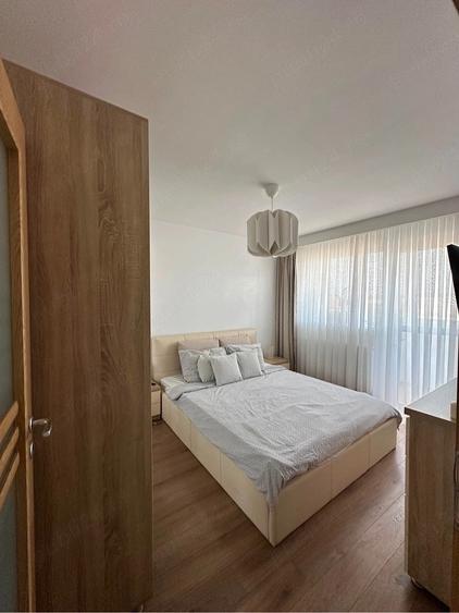 Apartament cu 3 camere decomandat în Dacia