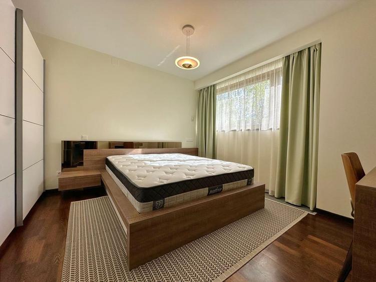 Apartament cu 2 camere decomandat, mobilat în Drumul Poienii