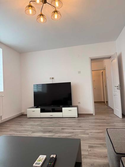 Apartament cu 2 camere decomandat în Ultracentral
