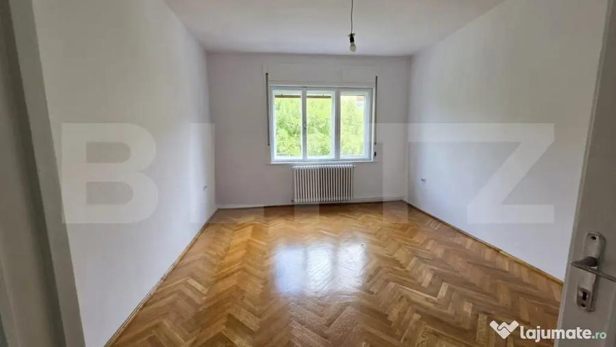 Apartament cu 3 camere decomandat în Iosefin