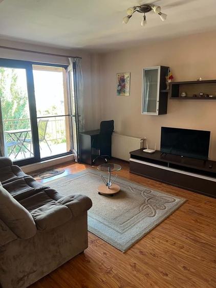Apartament cu 2 camere decomandat în Vișan