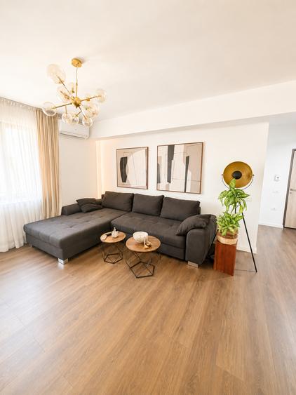 Apartament cu 2 camere decomandat în Central