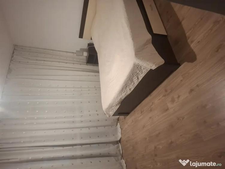 Apartament cu 2 camere decomandat în Lacul Tei