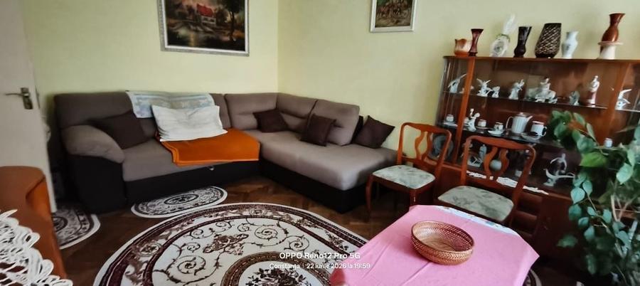 Apartament cu 2 camere decomandat în Sud