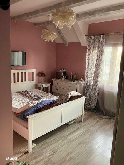 Apartament cu 5 camere decomandat, mobilat în Sub Arini