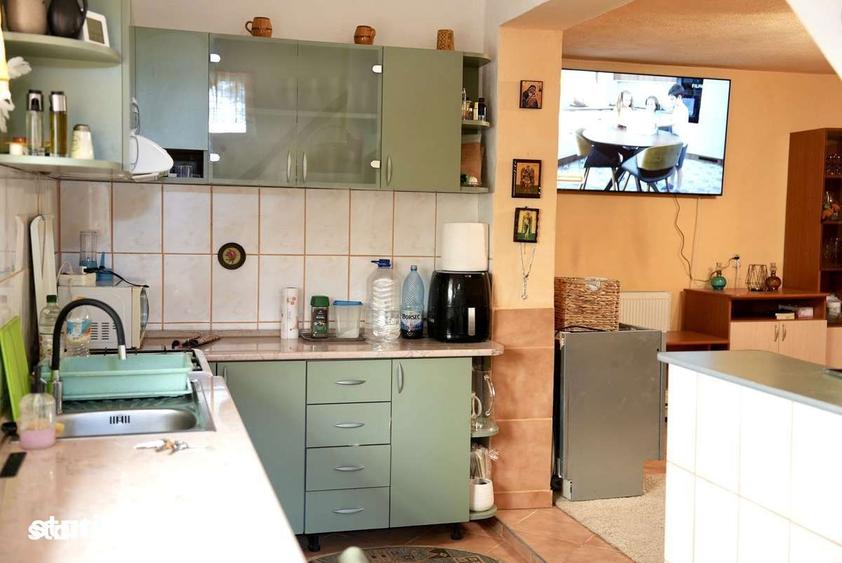Casă cu 4 camere cu Teren 1100 Mp în Gepiu