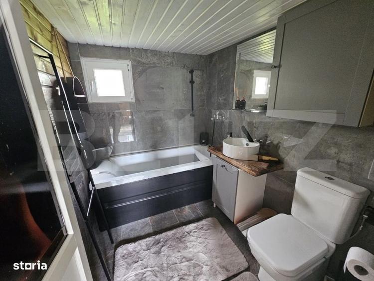 Casă cu 2 camere cu Teren 250 Mp în Sălciua