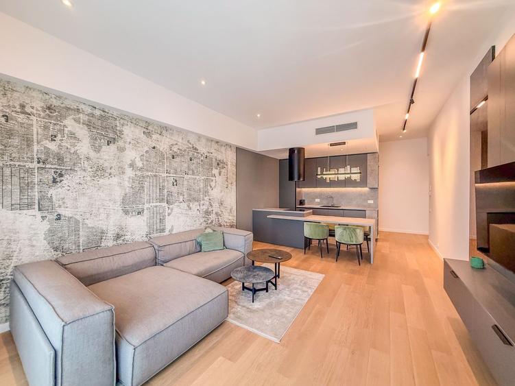 Apartament cu 3 camere semidecomandat, mobilat în Barbu Văcărescu