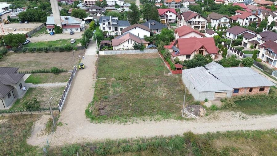 Teren Construcții intravilan de 539 mp, în Obor