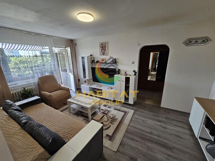 Apartament cu 2 camere semidecomandat, mobilat în Berceni