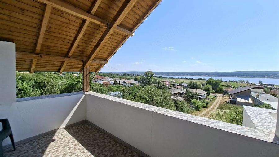 Casă cu Teren 1200 Mp în Budeasa