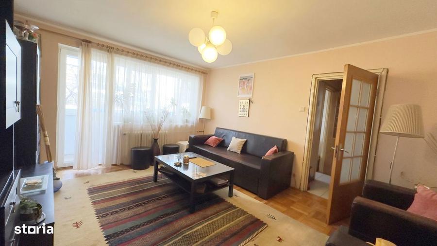 Apartament cu 3 camere semidecomandat în Drumul Taberei — fotografia 2
