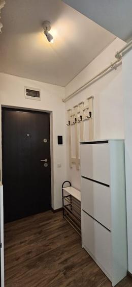 Apartament cu 3 camere semidecomandat, mobilat în Grigorescu