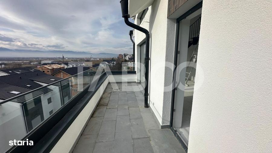 Apartament cu 3 camere decomandat în Industrial Vest