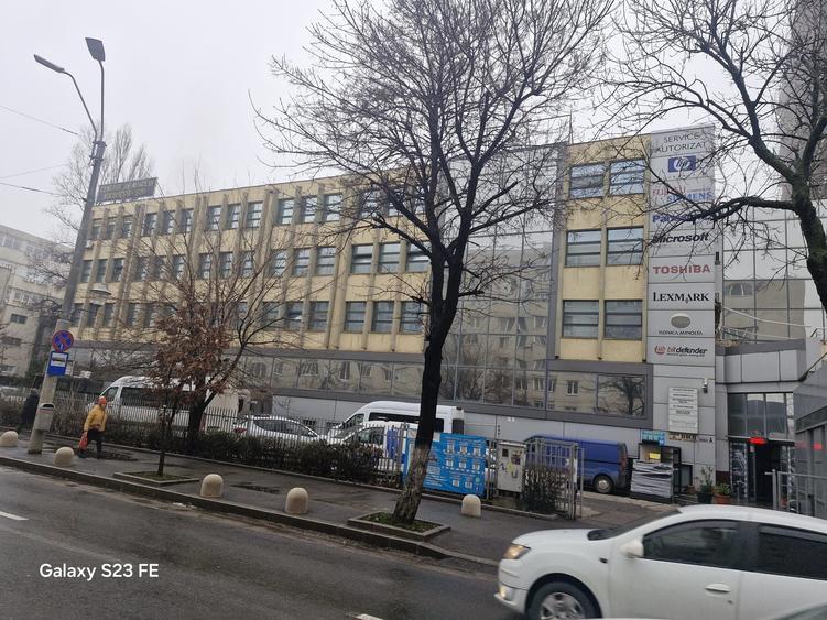 Spațiu comercial, de 50 mp, în Olteniței