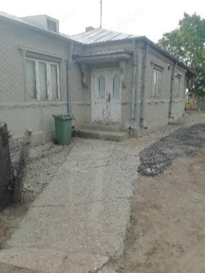 Casă cu 3 camere cu Teren 1000 Mp în Odobești