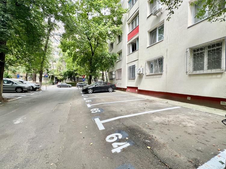 Apartament cu 2 camere decomandat, mobilat în Berceni
