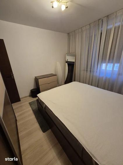Apartament cu 3 camere decomandat, mobilat în Teiul Doamnei