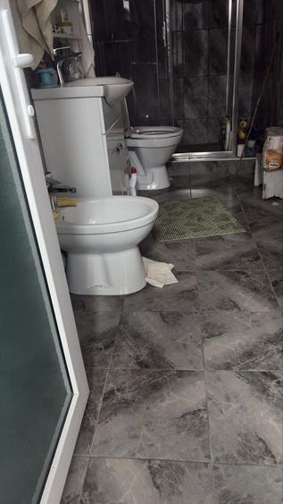 Casă cu 4 camere în Piatra