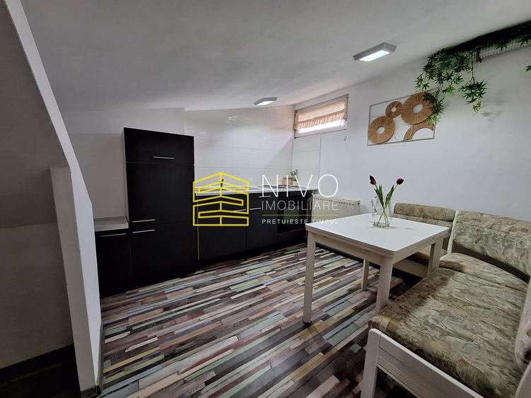 Casă individuală cu 3 camere cu Canalizare în Unirii
