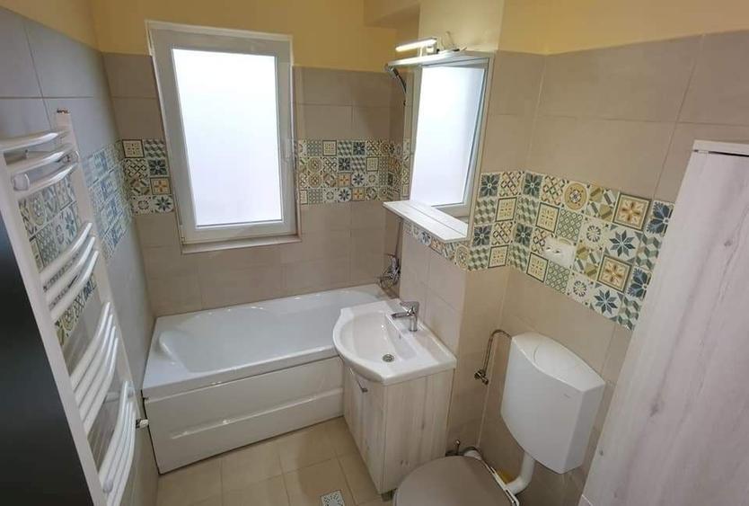 Apartament cu 3 camere decomandat în Sânpetru