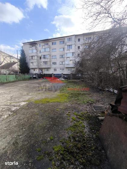 Casă cu 9 camere cu Teren 776 Mp în Ștefan cel Mare