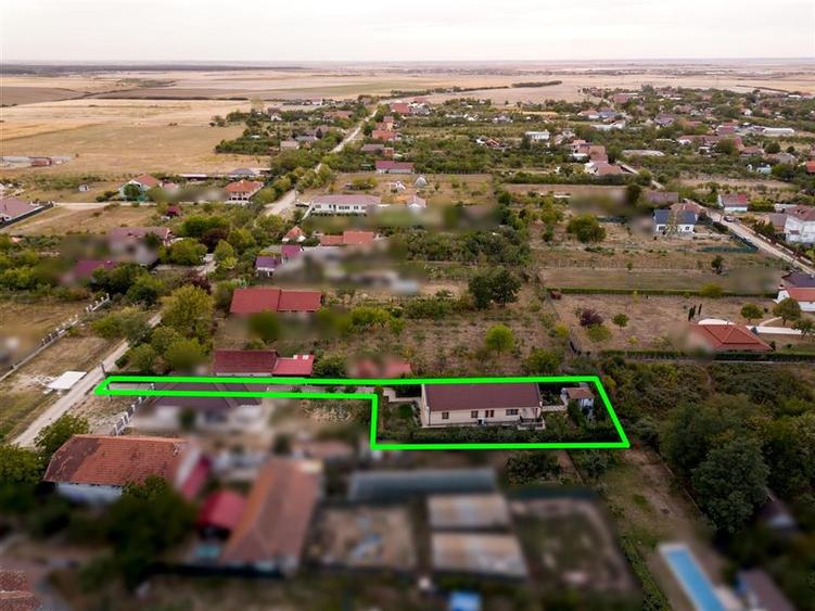 Casă cu 4 camere cu Teren 600 Mp în Chișirid