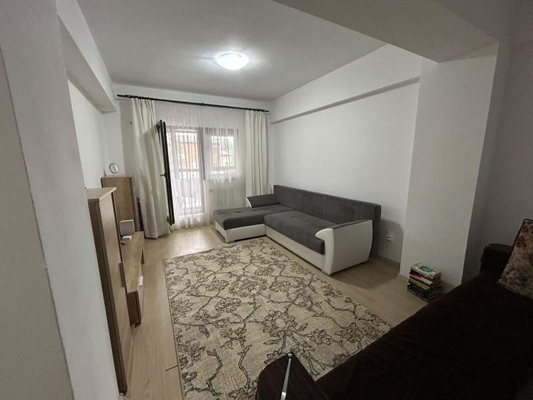 Apartament cu 2 camere decomandat în Bucureștii Noi