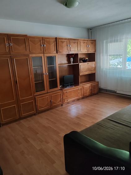 Garsonieră decomandată în Berceni