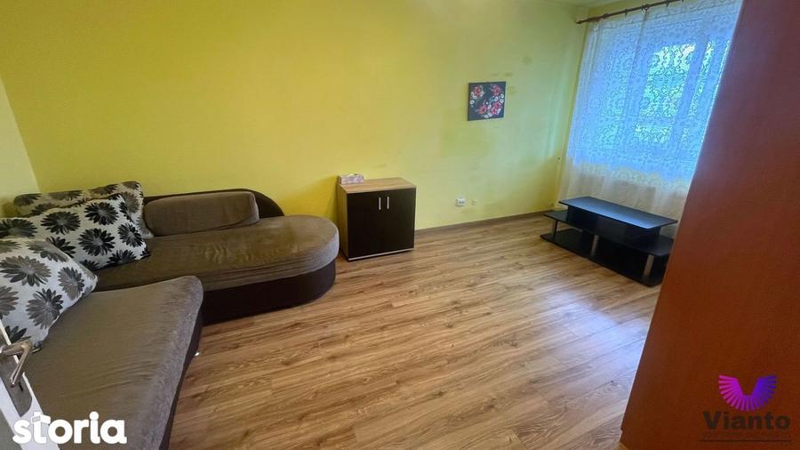 Apartament cu 2 camere decomandat, mobilat în Mihai Viteazul